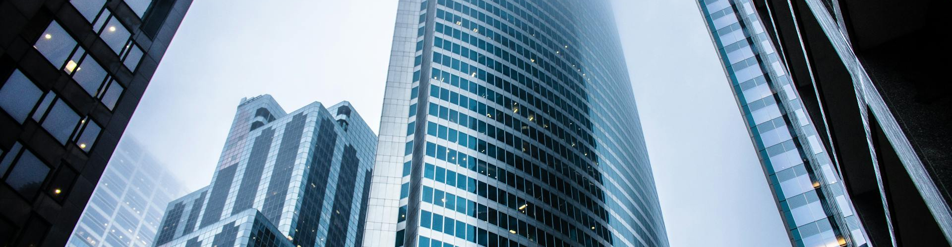 FIS Global - When Every Millisecond Counts, Power Infrastructure Can't Lag Behind